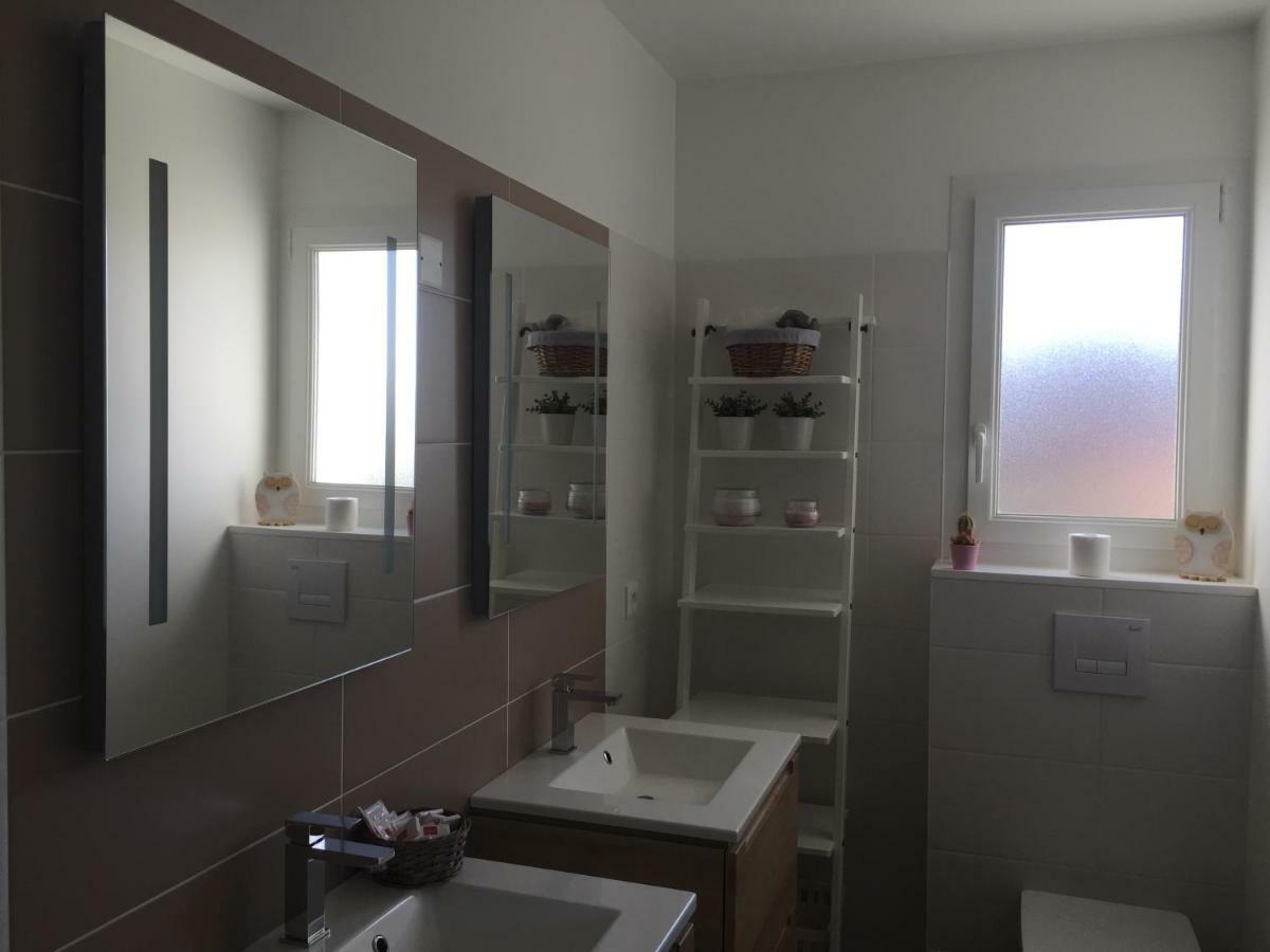 Hotel Ama Lur Hasparren Exteriér fotografie